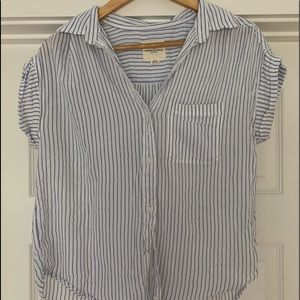 American Eagle Button Down Blouse
